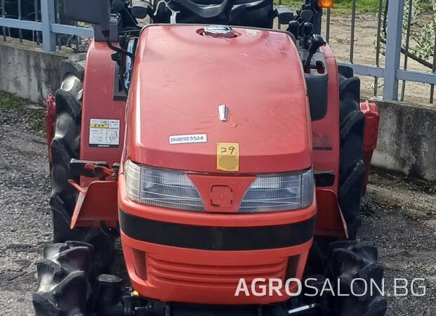 Трактор Yanmar, модел  Ke-50.