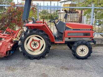 Tрактор YANMAR, модел FX235